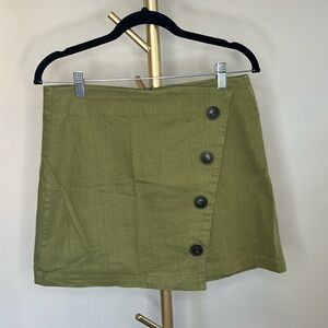 Harper size Medium green skirt